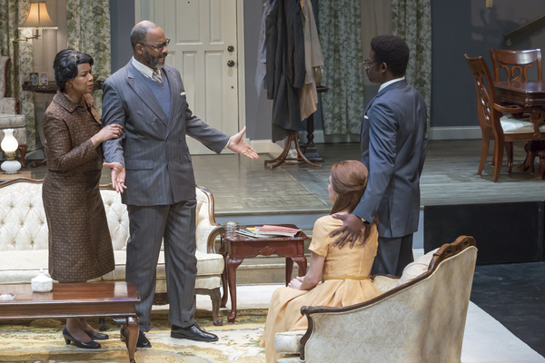 Photo Flash: GUESS WHO'S COMING TO DINNER Comes to the Stage in its Cincinnati Debut Image