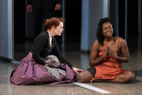 Photos: Get A First Look at Michael Urie in Shakespeare Theatre Company's HAMLET Image