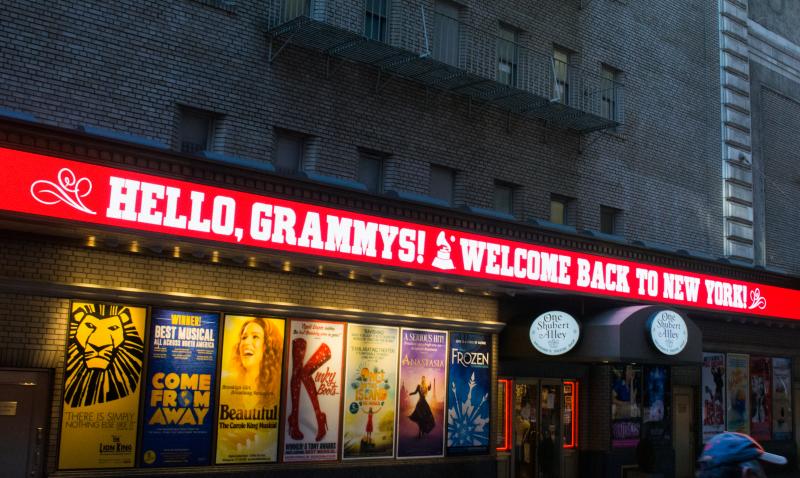 Photo Flash: The 2018 Grammy Awards Receive New York Welcome from HELLO, DOLLY! Image