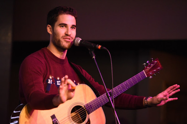 DARREN CRISS
Photo by Fred Hayes Photo