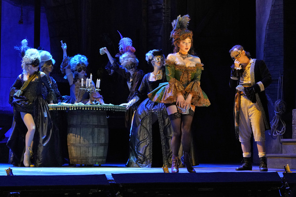 Photo Flash: First Look at Kelsey Grammer, Christine Ebersole & More in LA Opera's CANDIDE! Image