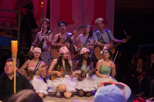 Review: THE HOT LIST! What's Hot on Stage Now Image