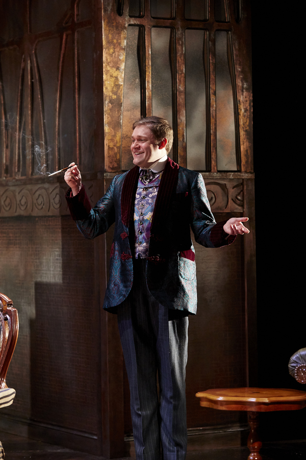 Photo Flash: First Look at Kerry Ellis in the UK Tour of Oscar Wilde's THE IMPORTANCE OF BEING EARNEST Image