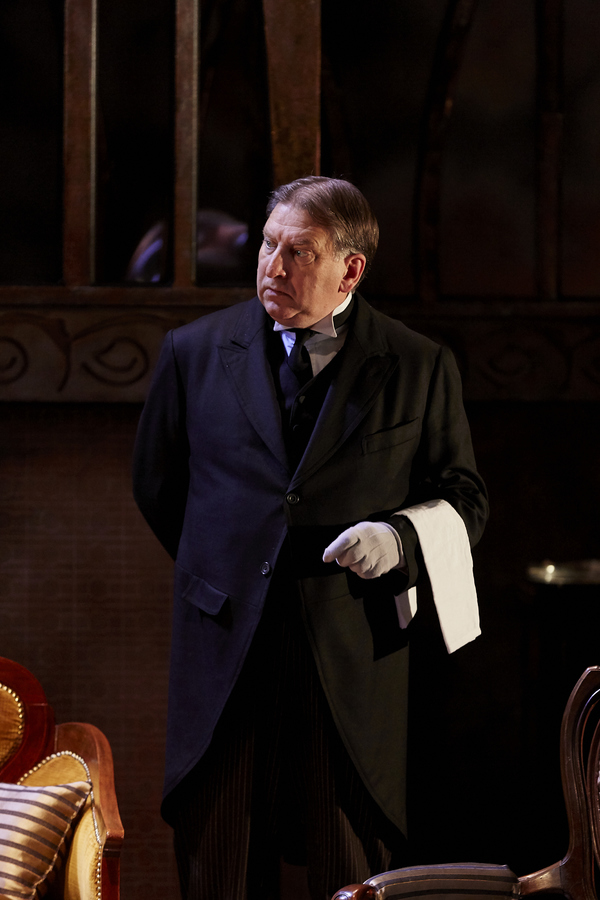 Photo Flash: First Look at Kerry Ellis in the UK Tour of Oscar Wilde's THE IMPORTANCE OF BEING EARNEST Image
