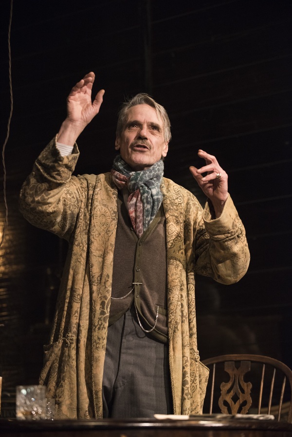 Photo Flash: First Look at Jeremy Irons and Lesley Manville in LONG DAY'S JOURNEY INTO NIGHT Image