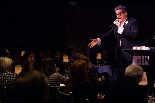 Photo Flash: Isaac Mizrahi Takes Over Cafe Carlyle 