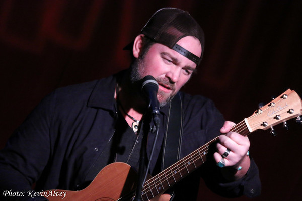 Photo Flash: Broadway at Birdland Presents Victoria Shaw's Under the Covers Image