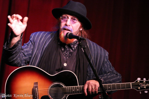 Photo Flash: Broadway at Birdland Presents Victoria Shaw's Under the Covers Image