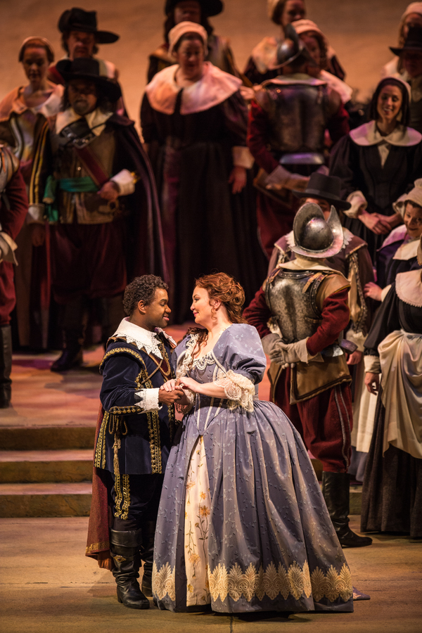 Photo Flash: I PURITANI Opens at Lyric Opera of Chicago This Week Image