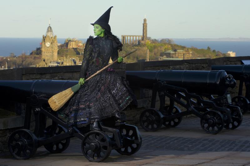 WICKED Defies Gravity At Edinburgh Castle to Celebrate Its Forthcoming Return Image