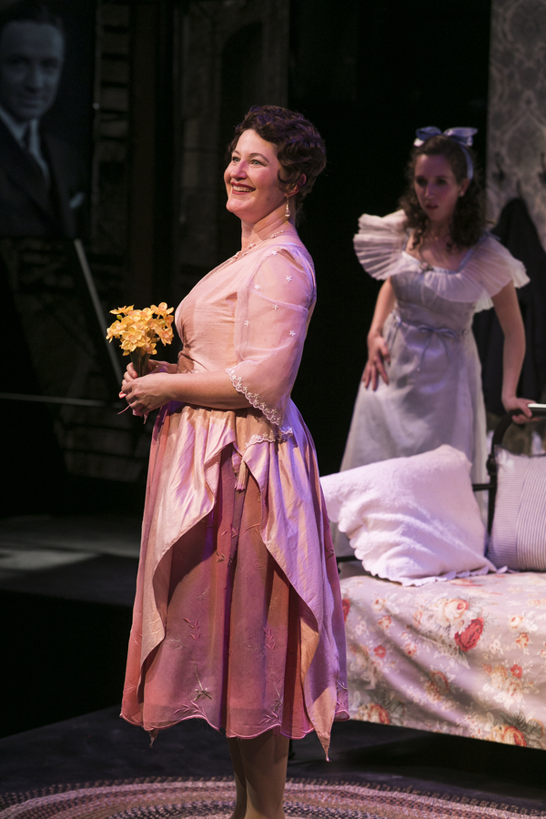 Photo Flash: First Look at freeFall Theatre Company's THE GLASS MENAGERIE Image