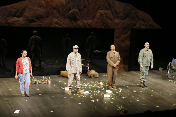Photo Flash: Inside Opening Night of Center Theatre Group's ELLIOT, A SOLDIER'S FUGUE 