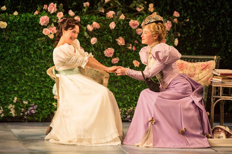 Review: THE IMPORTANCE OF BEING EARNEST at The Old Globe Image