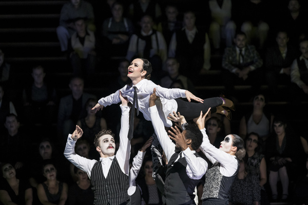 Photo Flash: The Royal Opera House Stages Classic CARMEN Image