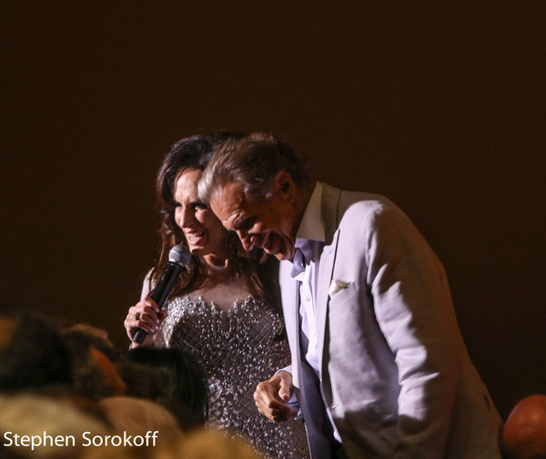 Photo Coverage: Deborah Silver Brings A Valentine's Present To The RRAZZ ROOM Image