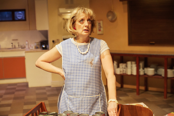 Photo Flash: First Look at Sheffield Theatre's Production of CHICKEN SOUP Image