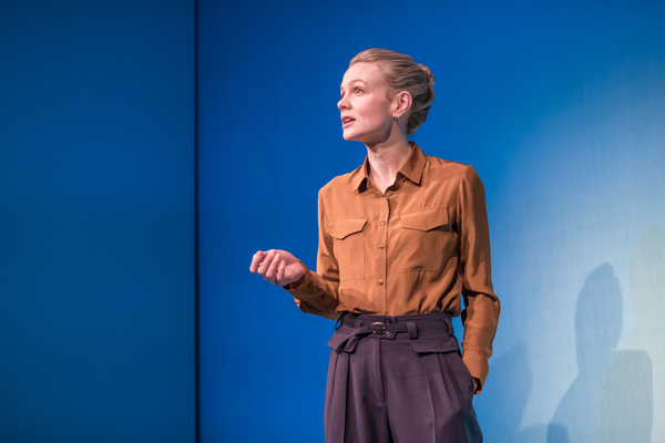 Photo Flash: First Look at GIRLS AND BOYS at The Royal Court Theatre Image