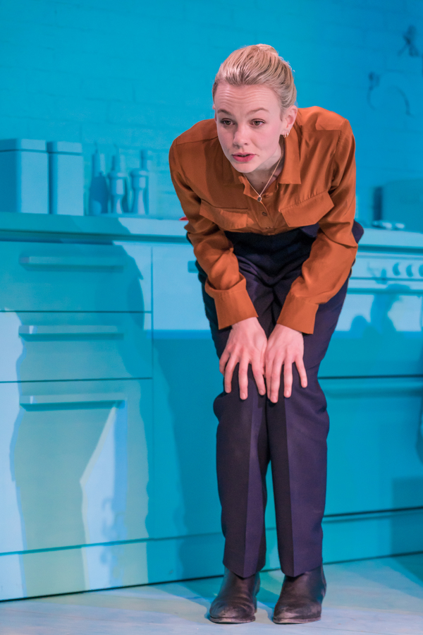 Photo Flash: First Look at GIRLS AND BOYS at The Royal Court Theatre Image