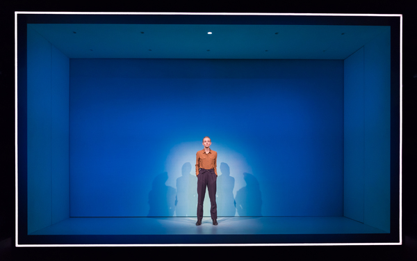 Photo Flash: First Look at GIRLS AND BOYS at The Royal Court Theatre Image