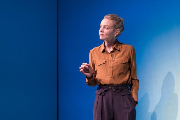 Photo Flash: First Look at GIRLS AND BOYS at The Royal Court Theatre Image