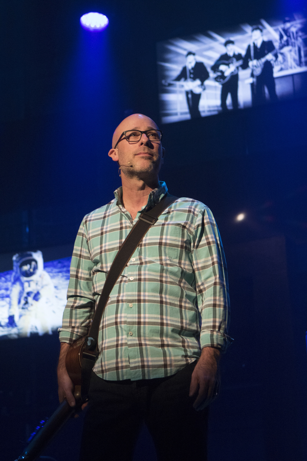 Photo Flash: First Look at Signature's LIGHT YEARS Image