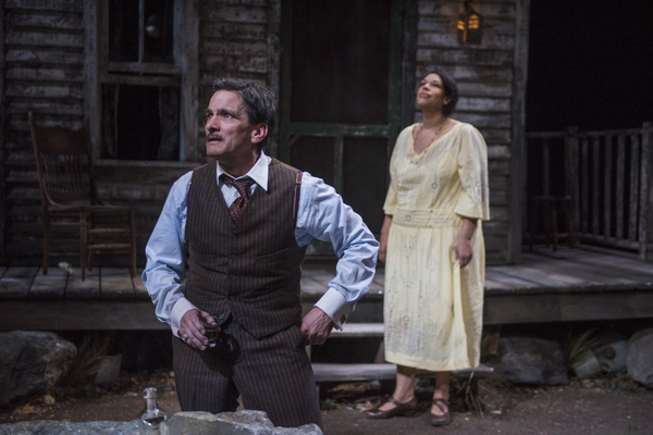 Photo Flash: A MOON FOR THE MISBEGOTTEN Comes to Writers Theatre 