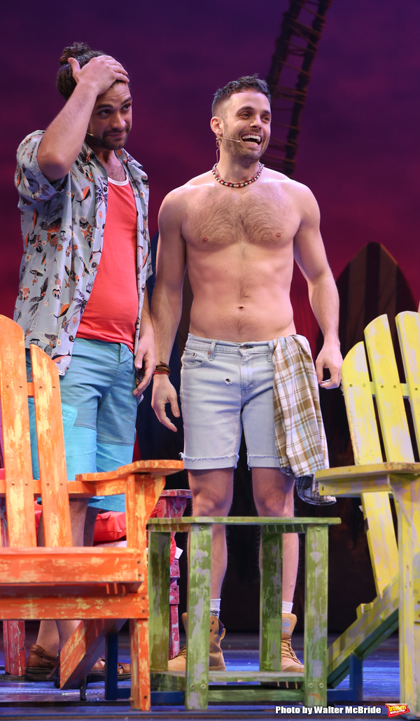 Photo Coverage: ESCAPE TO MARGARITAVILLE Gives a Sneak Peek Performance Image