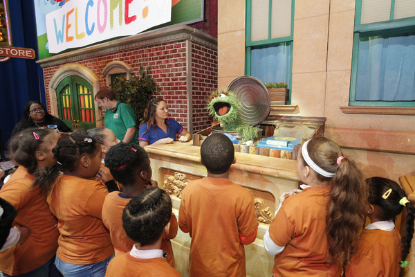 Photo Flash: Bronx's SCAN Receives 'Walmart Community Playmakers Award' at Sesame Street Live 