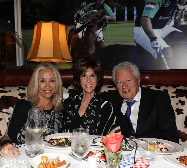 Photo Coverage: Deana Martin Remembers Dean at The Royal Room at The Colony Hotel Image