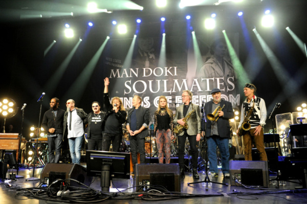 Photo Flash: The ManDoki Soulmates Headline Beacon Theatre In NYC Image