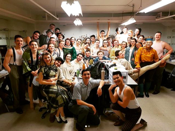 Photo Flash: Ozians Cozy Up and More Saturday Intermission Pics! Image