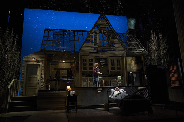 Photo Flash: First Look at Great Lakes Theater's MISERY Image