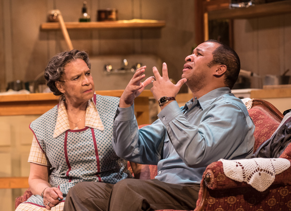 Photo Flash: Virginia Rep presents A RAISIN IN THE SUN Image