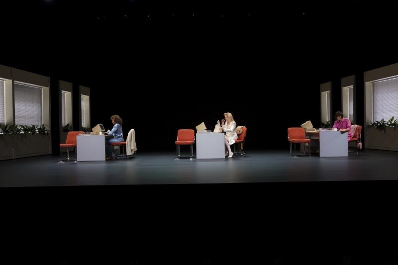 Review: The Balance Between Career and Caring Is Contemplated in TOP GIRLS Image