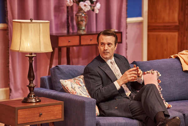 Photo Flash: Top Atlanta Talent Brings Popular Local Playwright's Regional Hit PERFECT ARRANGEMENT Home Image