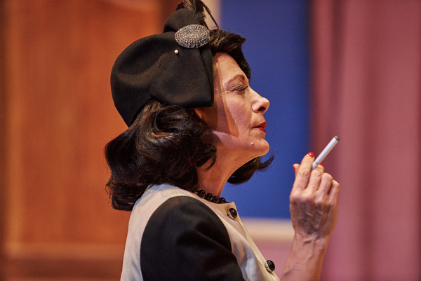 Photo Flash: Top Atlanta Talent Brings Popular Local Playwright's Regional Hit PERFECT ARRANGEMENT Home Image