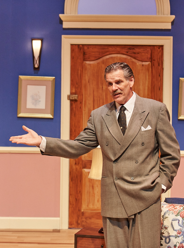 Photo Flash: Top Atlanta Talent Brings Popular Local Playwright's Regional Hit PERFECT ARRANGEMENT Home Image