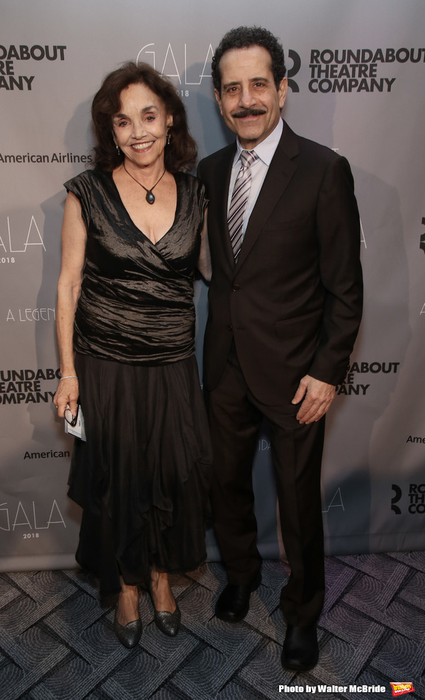 Photo Coverage: Jessica Lange and More Arrive on the Red Carpet at Roundabout Theatre Company's 2018 Gala Image