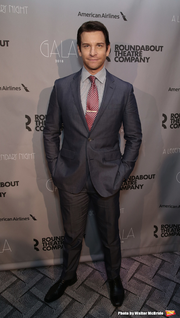 Photo Coverage: Jessica Lange and More Arrive on the Red Carpet at Roundabout Theatre Company's 2018 Gala Image