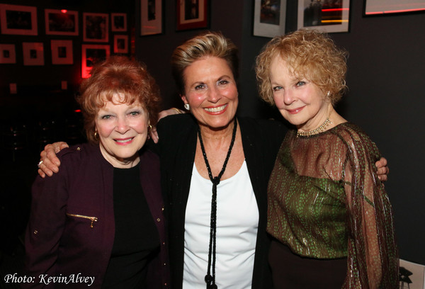 Photo Flash: Broadway at Birdland Presents Lorna Dallas Image