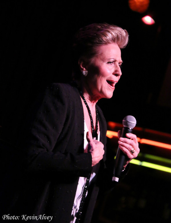Photo Flash: Broadway at Birdland Presents Lorna Dallas Image