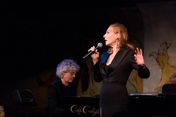 Photo Flash: Ute Lemper Returns to Cafe Carlyle Image