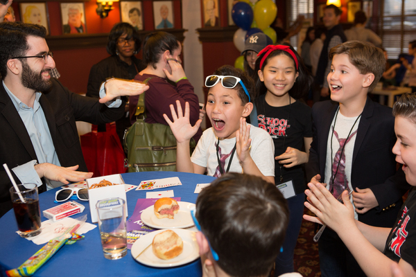 Photo Flash: The Stars Turn Out at Sardi's to Celebrate KIDS' NIGHT ON BROADWAY Image