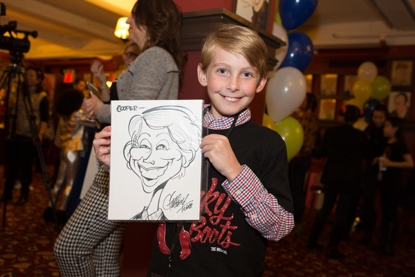 Photo Flash: The Stars Turn Out at Sardi's to Celebrate KIDS' NIGHT ON BROADWAY Image