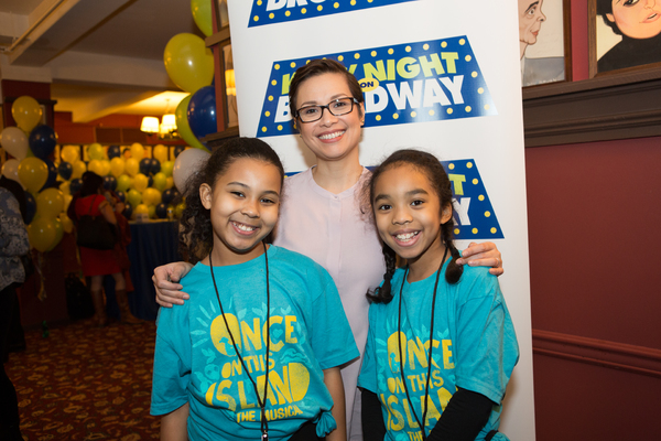 Photo Flash: The Stars Turn Out at Sardi's to Celebrate KIDS' NIGHT ON BROADWAY Image