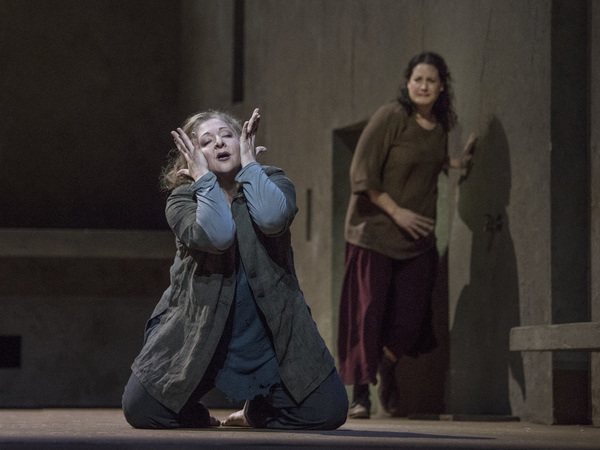 Photo Flash: Get A First Look at ELEKTRA at the Met Image