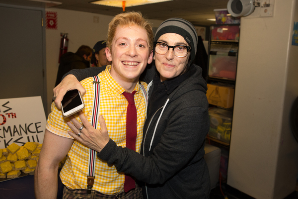 Photo Flash: It's a Beautiful Bikini Bottom Day! SPONGEBOB SQUAREPANTS Celebrates 100 Performances on Broadway!  Image