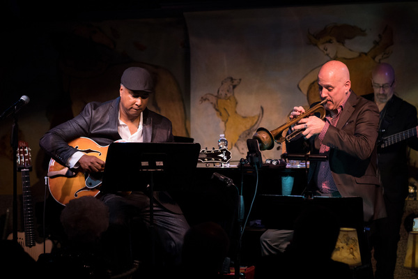 Photo Flash: Bernie Williams Takes the Stage at Cafe Carlyle Image