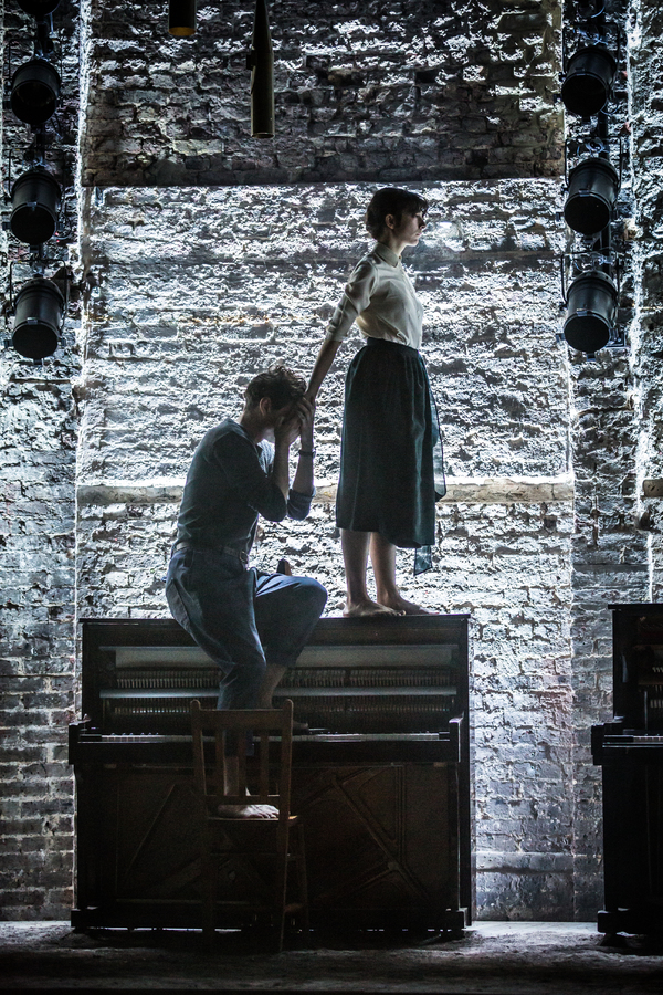 Photo Flash: First Look at SUMMER AND SMOKE at Almeida Theatre Image