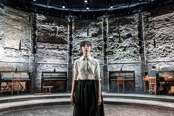Photo Flash: First Look at SUMMER AND SMOKE at Almeida Theatre 